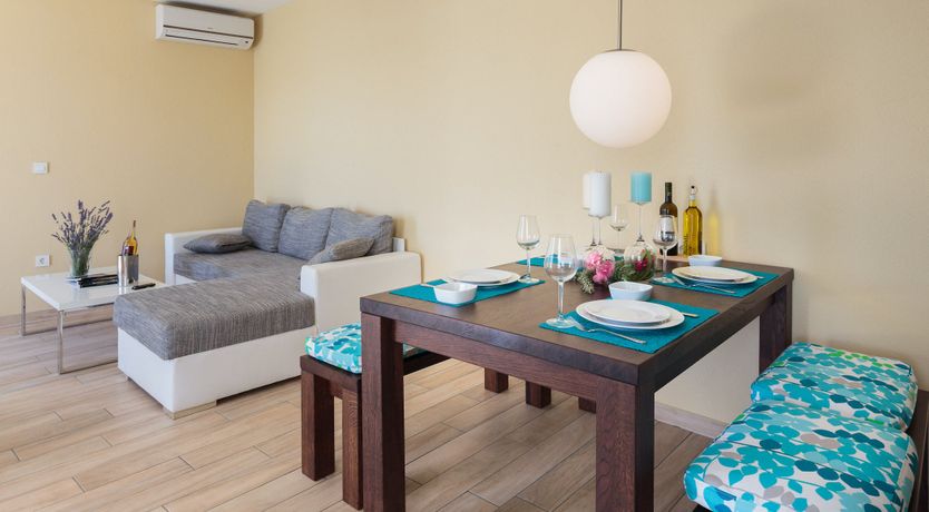 Photo of Lakes & Hills