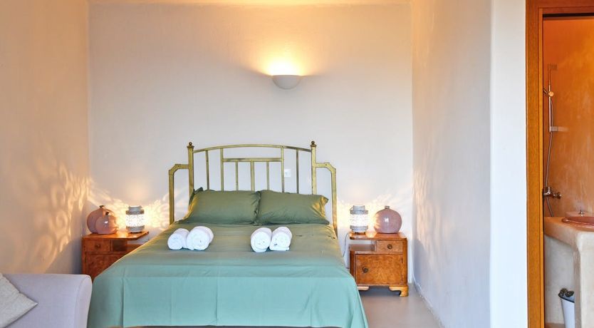 Photo of The Sea's Embrace