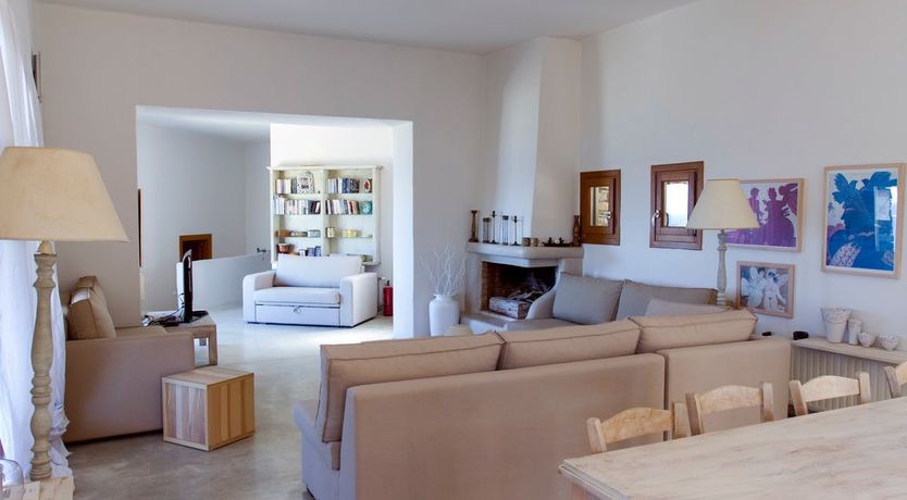 Photo of The Sea's Embrace