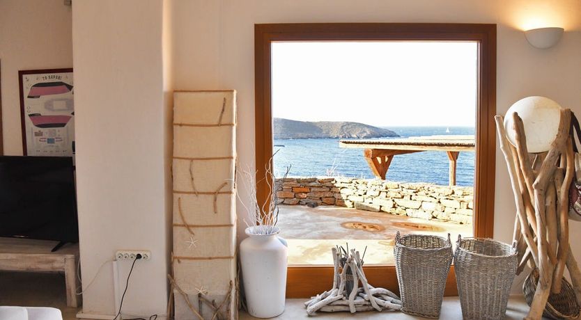 Photo of The Sea's Embrace