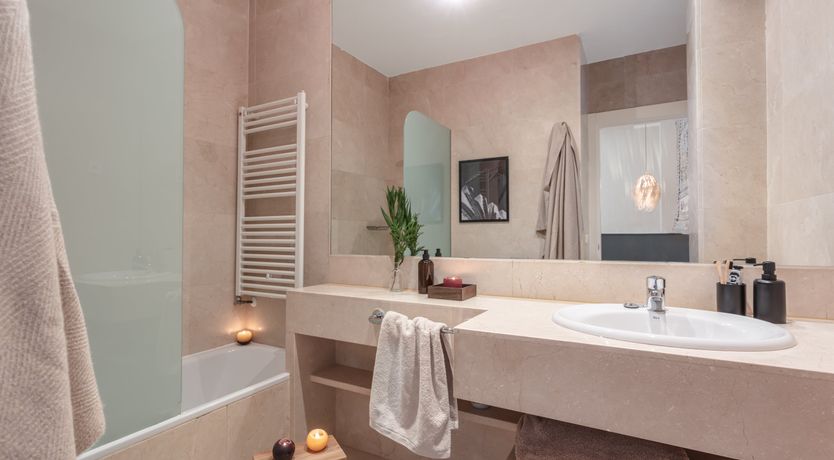 Photo of Pepper & Salt