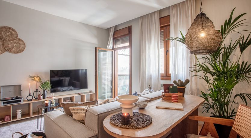 Photo of Pepper & Salt