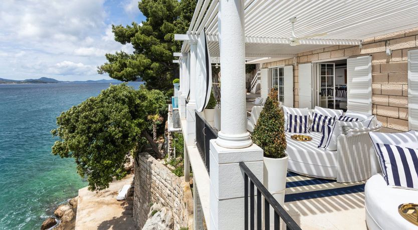 Photo of Lovely Breeze