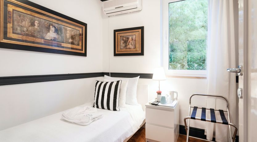 Photo of Lovely Breeze