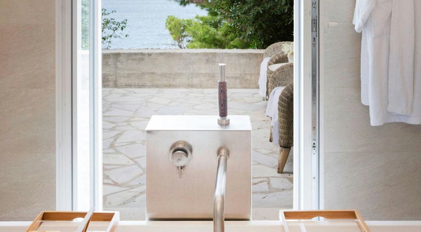 Photo of Lovely Breeze