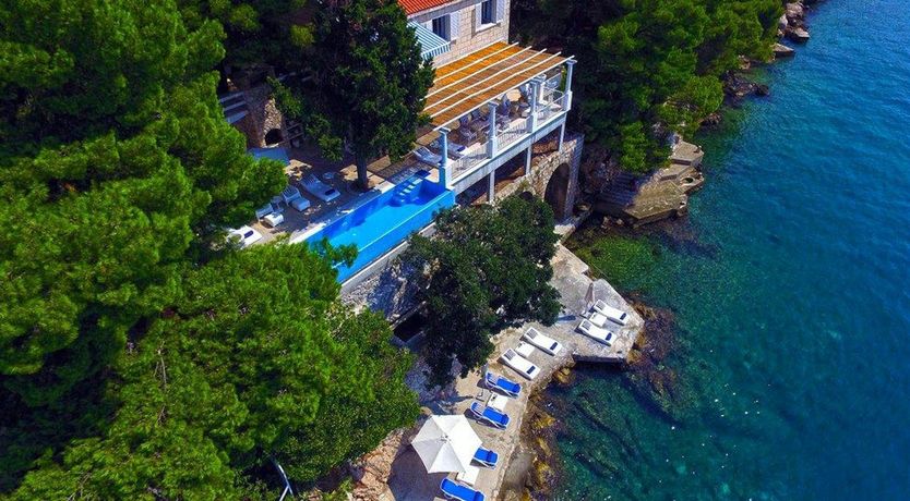 Photo of Lovely Breeze