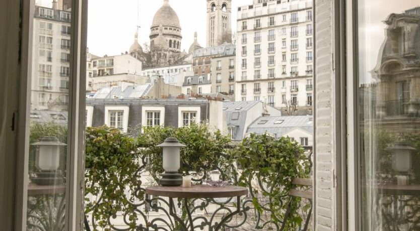 Photo of Rive Droite Dreams