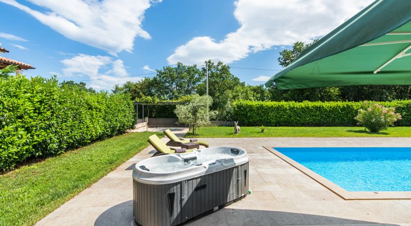 Photo of The Sunny Garden