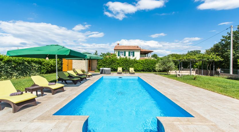 Photo of The Sunny Garden
