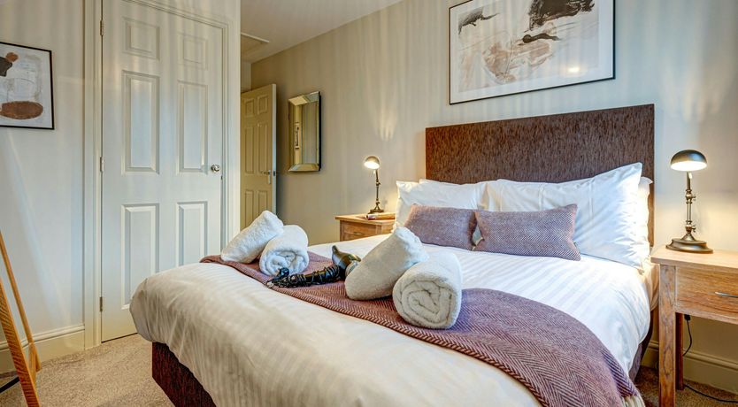 Photo of Oxford & the Green