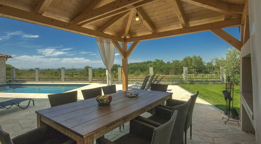 Photo of A True Moon