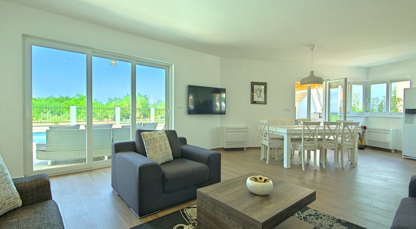 Photo of A True Moon