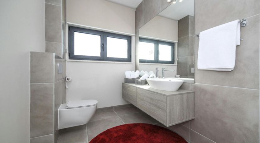 Photo of With a View to See