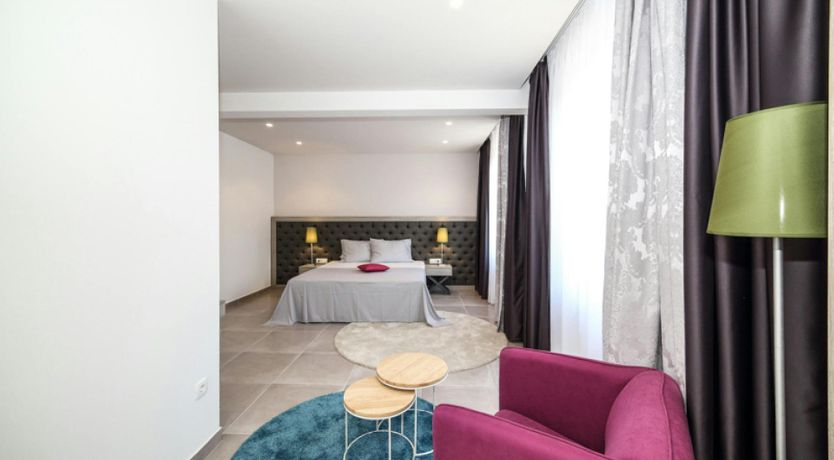 Photo of With a View to See