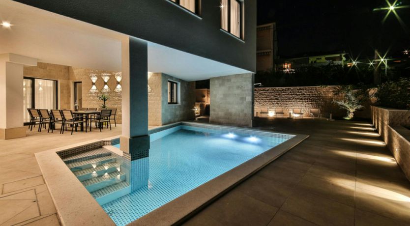 Photo of With a View to See