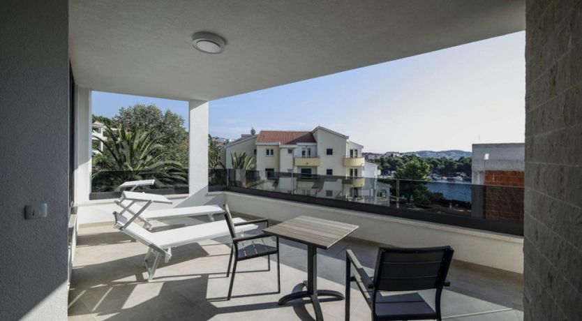 Photo of With a View to See