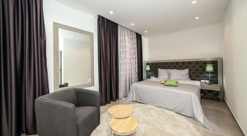 Photo of With a View to See