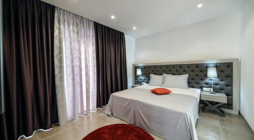 Photo of With a View to See