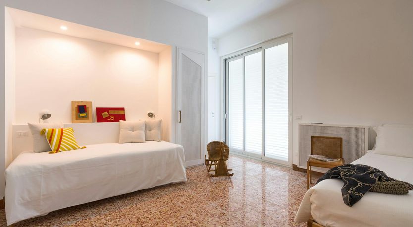 Photo of Sicilian Song