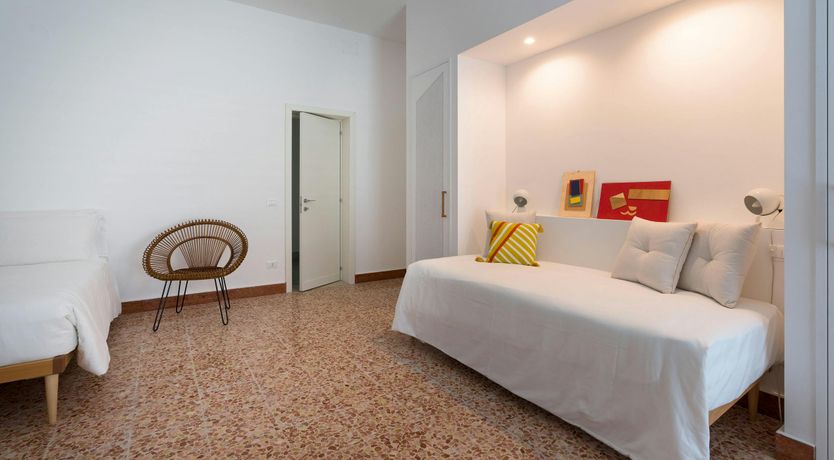 Photo of Sicilian Song