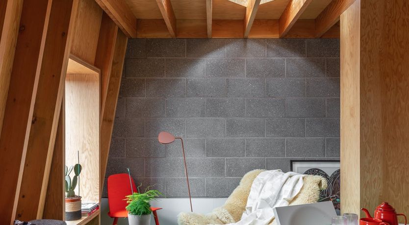 Photo of A Note From London