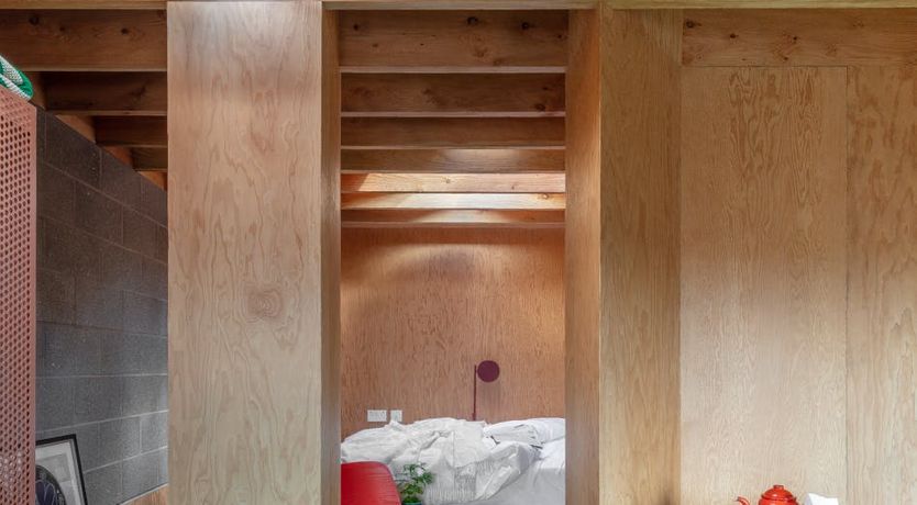 Photo of A Note From London