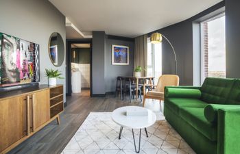 Lime & Mint Apartment