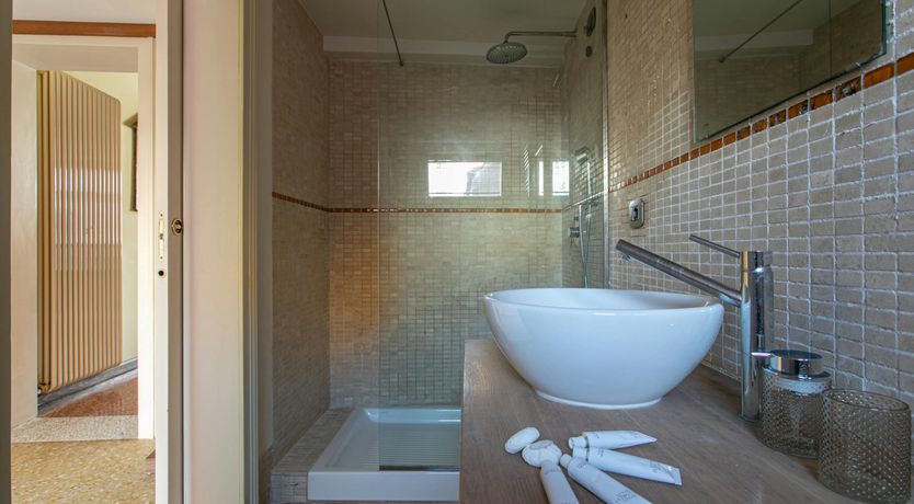 Photo of The Guiding Light