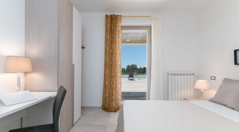 Photo of The Lion's Eye