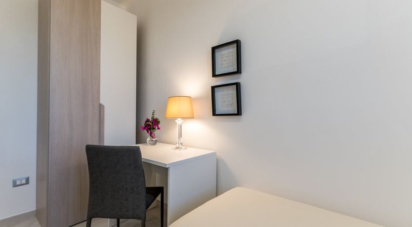 Photo of The Lion's Eye