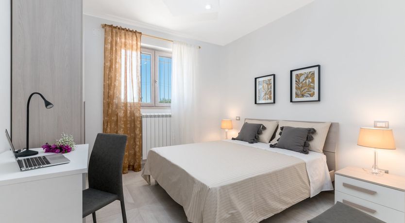 Photo of The Lion's Eye