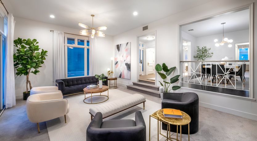 Photo of International Art