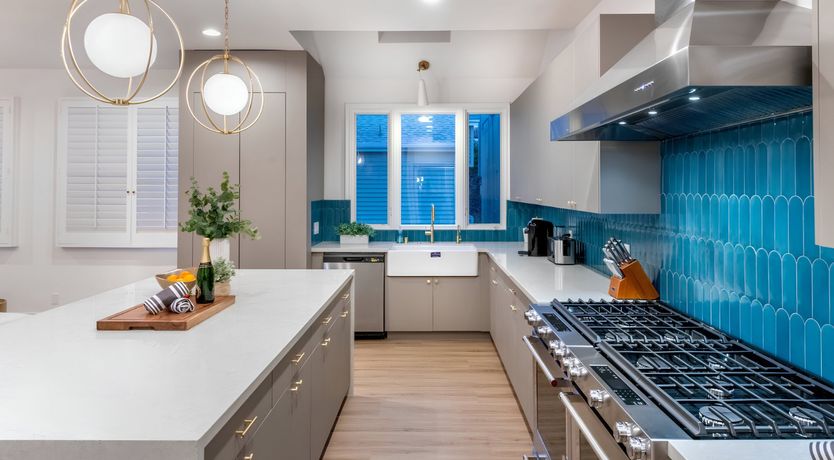 Photo of International Art