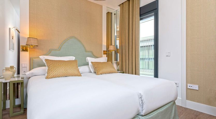 Photo of Seville Set