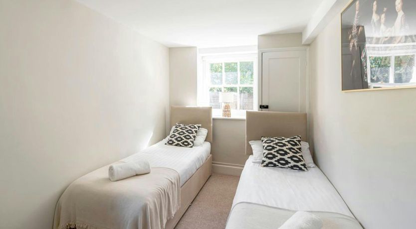 Photo of The Blue Bells