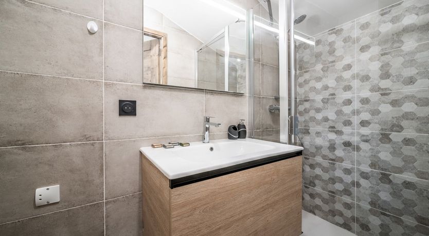 Photo of Mountain's Edge