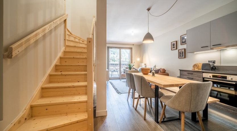 Photo of Mountain's Edge