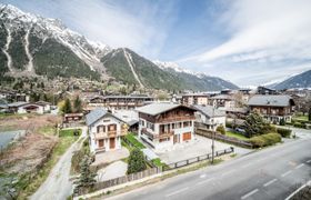 Photo of mountains-edge-1
