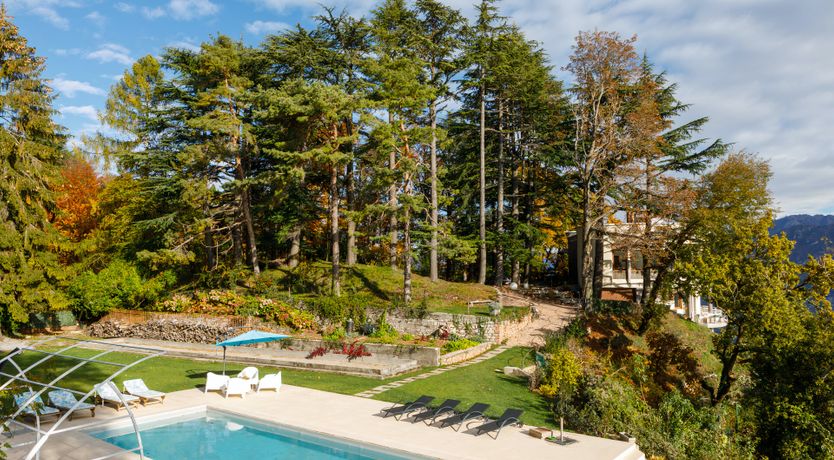 Photo of Mountain Gate