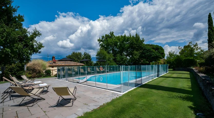 Photo of The Chard Rose