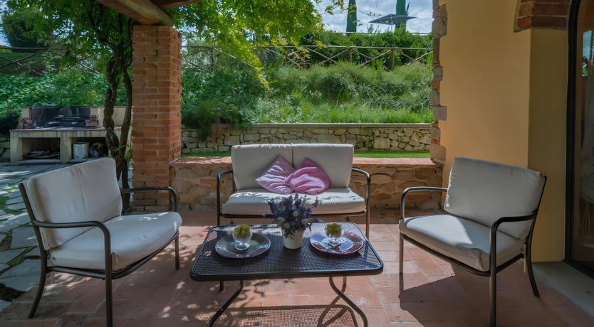 Photo of The Chard Rose