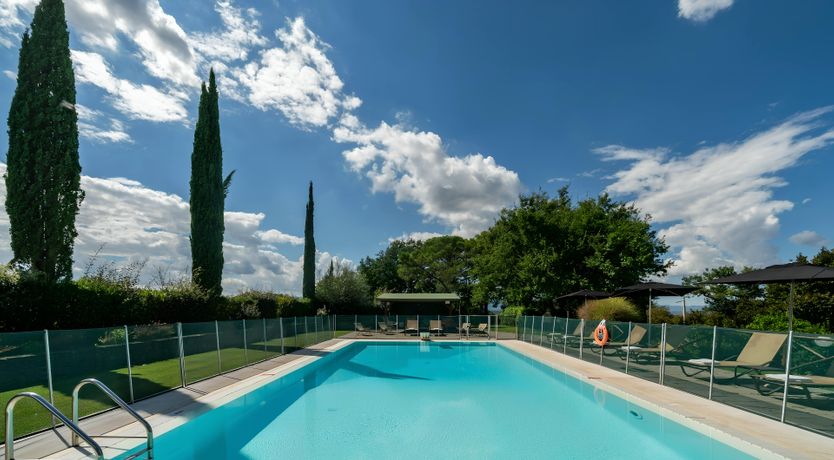 Photo of The Chard Rose