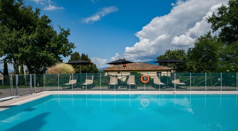 Photo of The Chard Rose