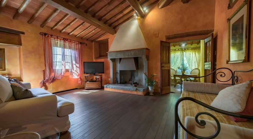 Photo of The Chard Rose