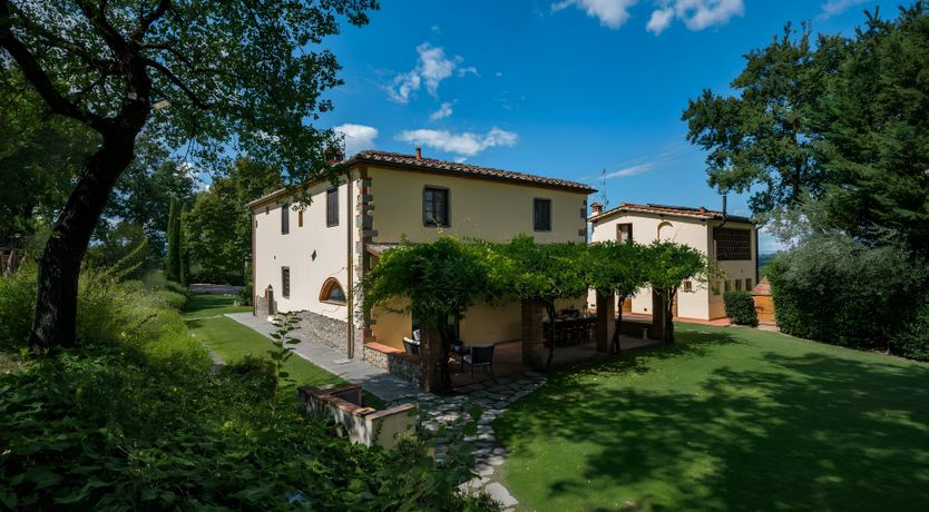 Photo of The Chard Rose