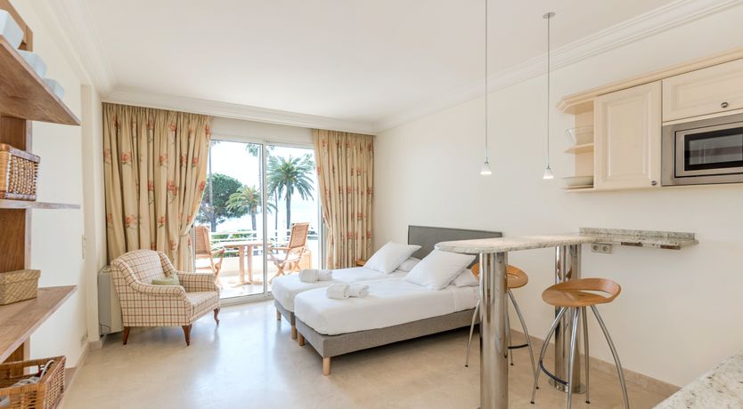 Photo of Sunshine on Ice