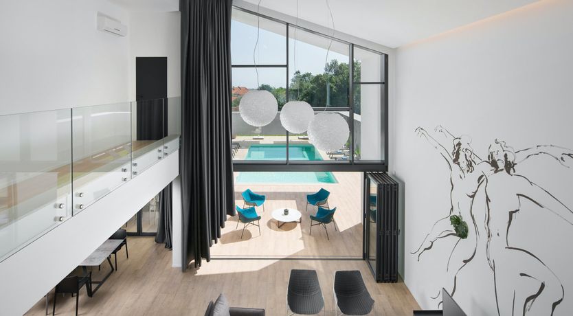 Photo of Eden's Dream