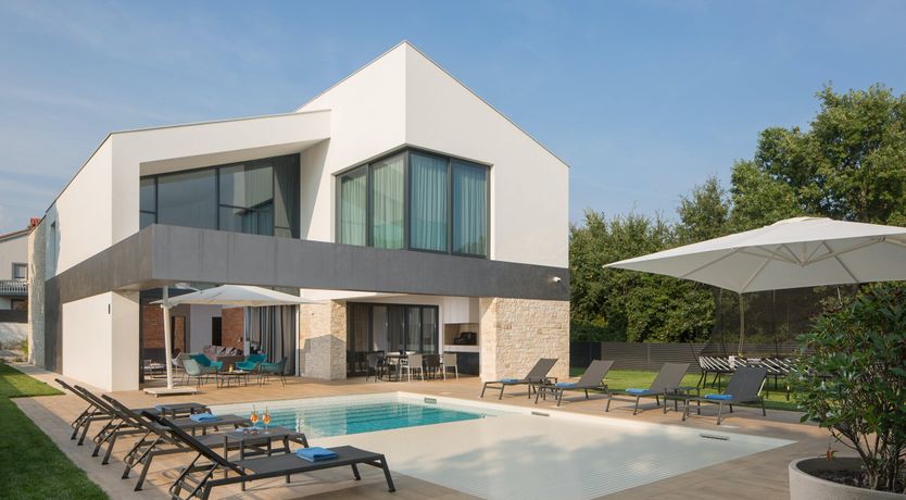 Photo of Eden's Dream