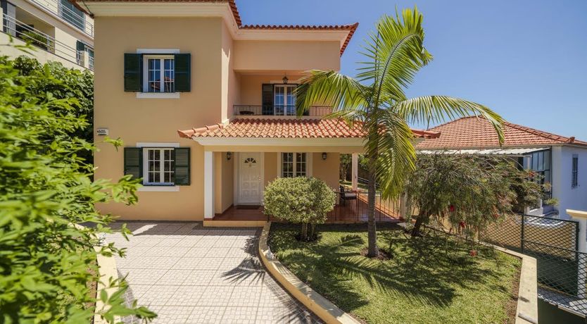 Photo of Drop of Light