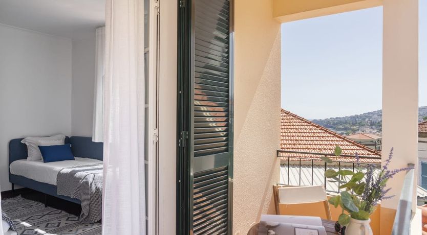 Photo of Drop of Light